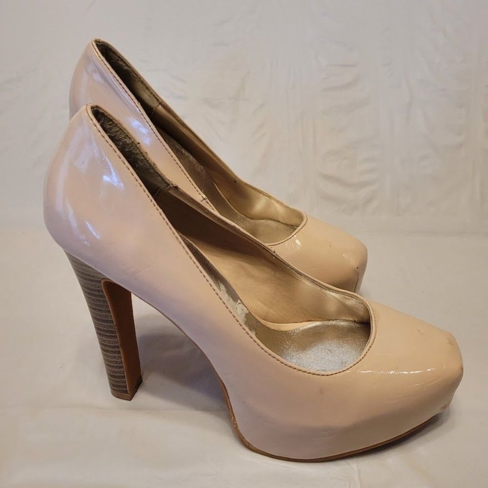City Streets Pink Beige Tan High Heel Women's Closed Toe Shoes Pumps Size 8M - Picture 7 of 9